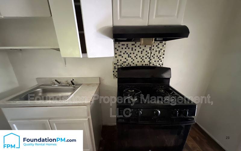 House for rent at 1277 Airways Blvd #2, Memphis, TN 38114