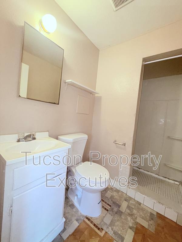 Apartment for rent at 2411 S 6th Ave #8, Tucson, AZ 85713