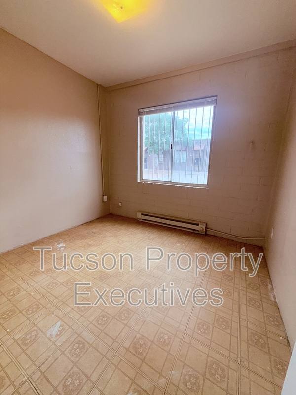 Apartment for rent at 2411 S 6th Ave #8, Tucson, AZ 85713