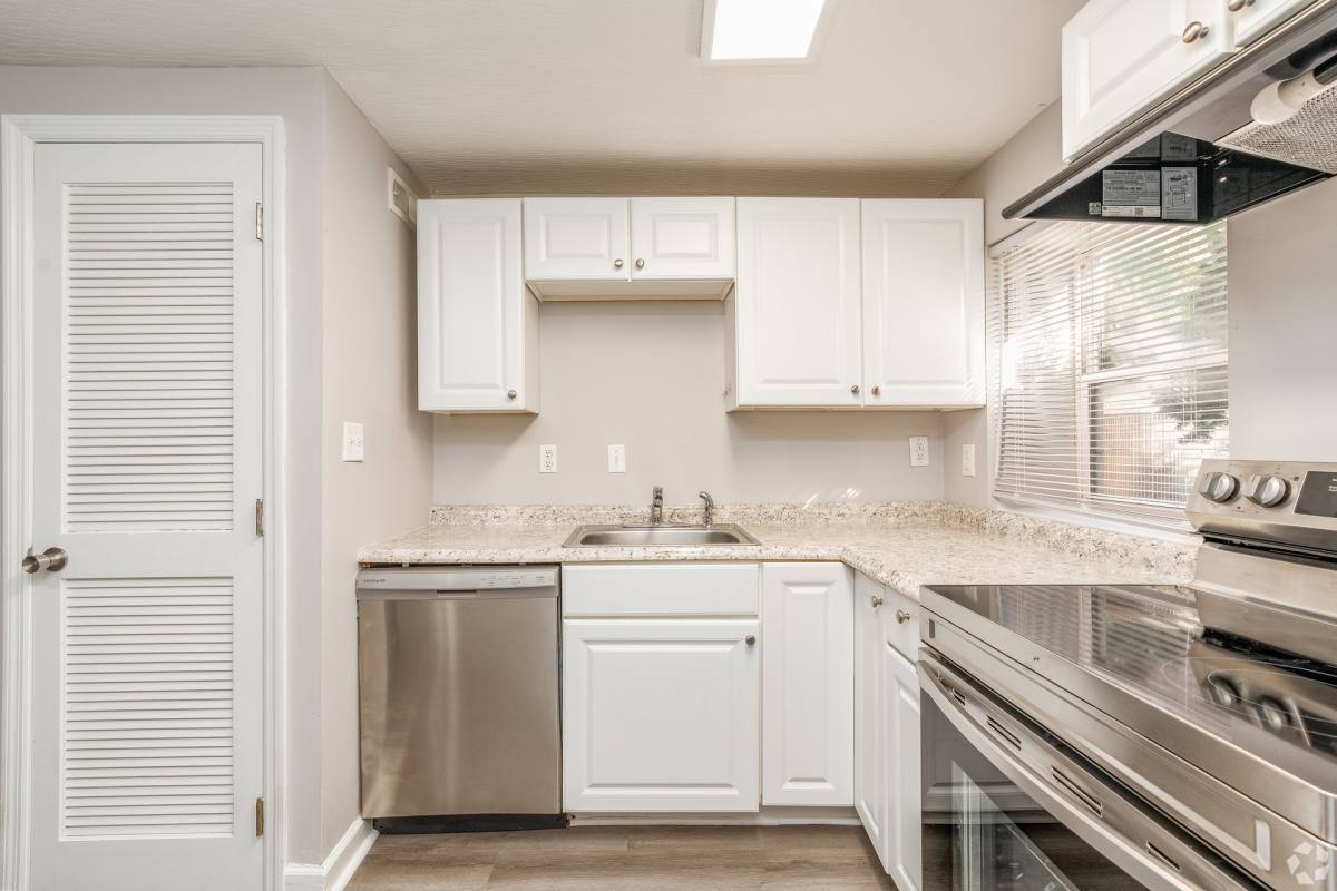 Apartment for rent at 3617 Beulah Rd, Columbus, OH 43224