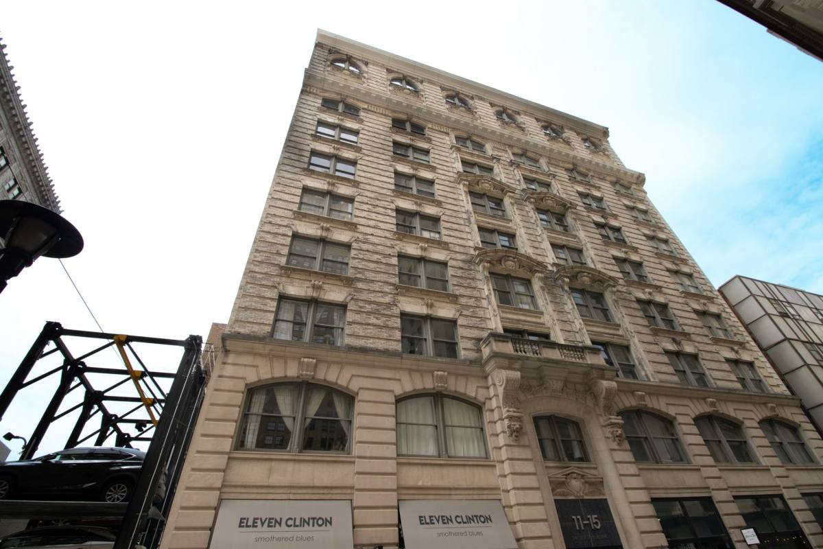 Apartment for rent at 11 Clinton St, Newark, NJ 07102