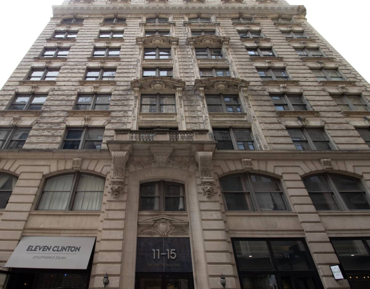 Apartment for rent at 11 Clinton St, Newark, NJ 07102