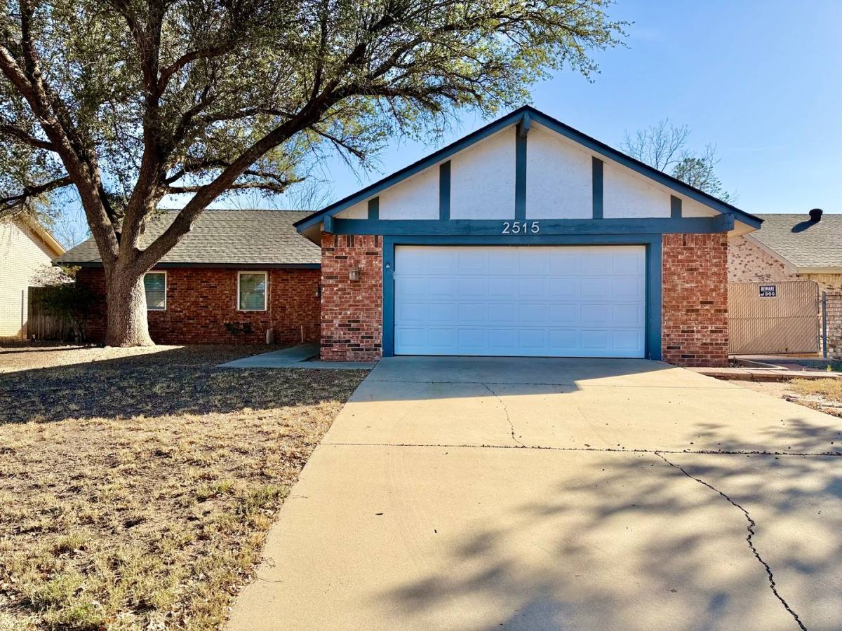 House for rent at 2515 Emerson Dr, Midland, TX 79705
