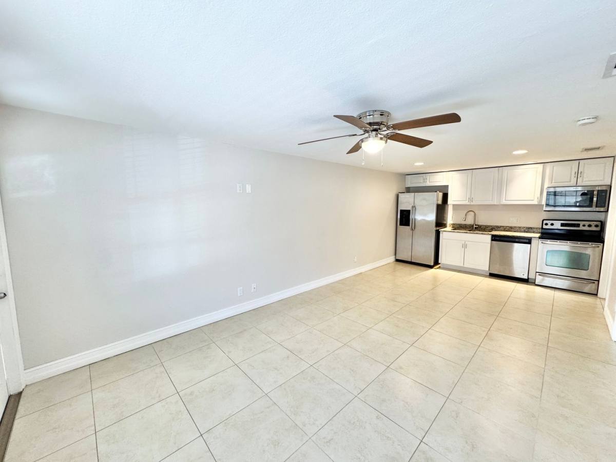 Condo for rent at 5389 Treetops Dr, Naples, FL 34113