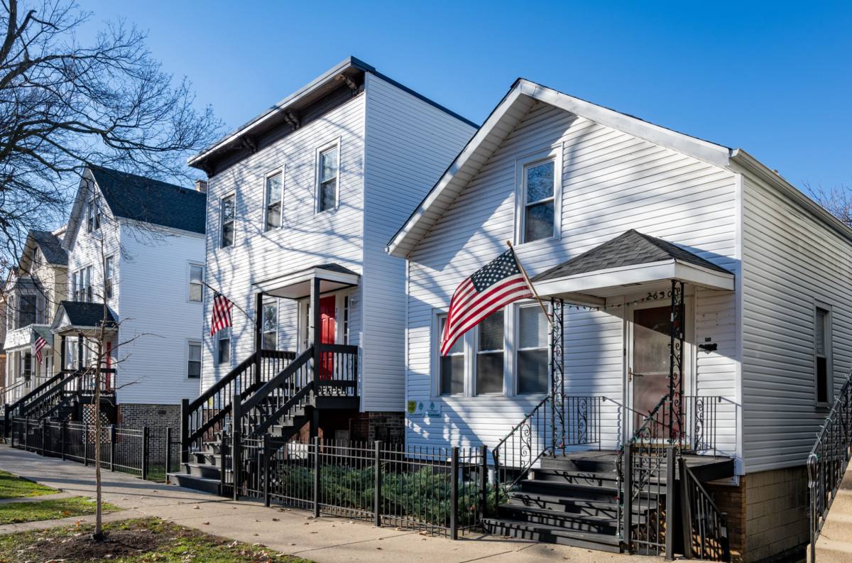 Apartment for rent at 2642 N Marshfield Ave, Chicago, IL 60614