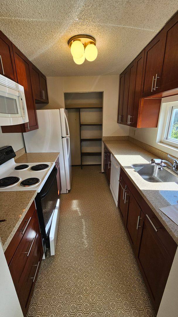 Apartment for rent at 2231 Franklin Ave E, Seattle, WA 98102