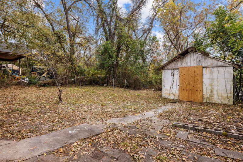 House for rent at 2113 Rambow Ave SW, Birmingham, AL 35211