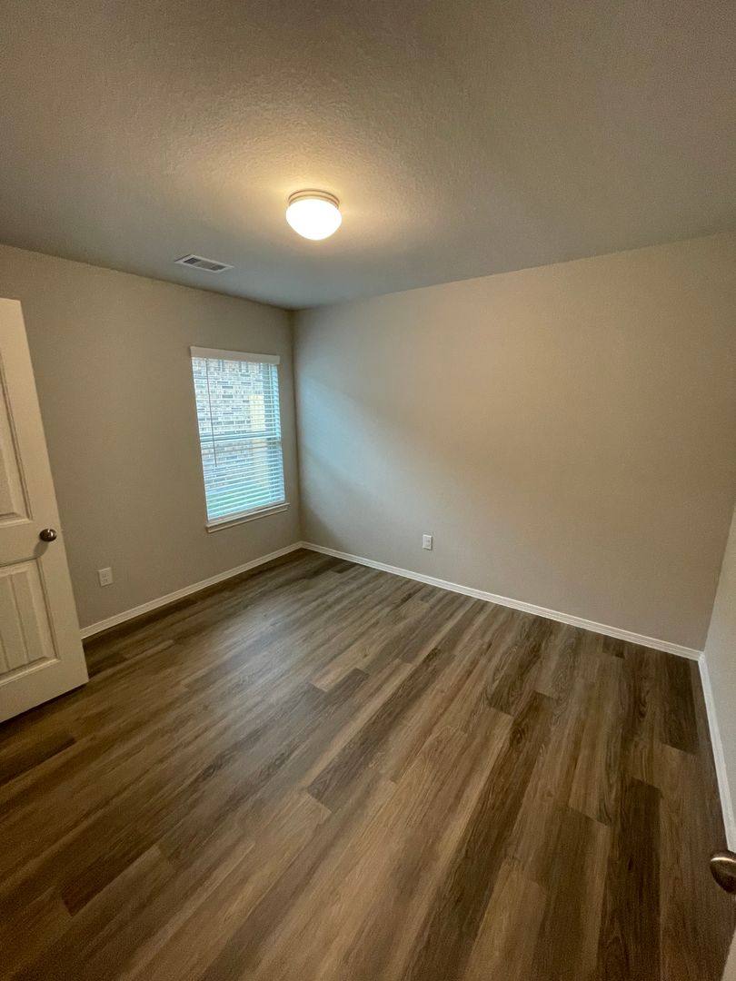 House for rent at 727 Long Cedar Dr, Conroe, TX 77301