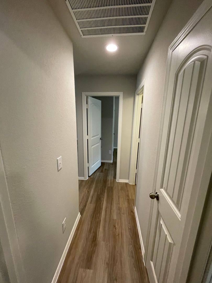 House for rent at 727 Long Cedar Dr, Conroe, TX 77301