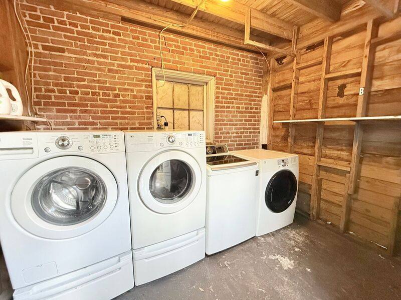 Apartment for rent at 1720 E La Rua St #B Gle, Pensacola, FL 32501