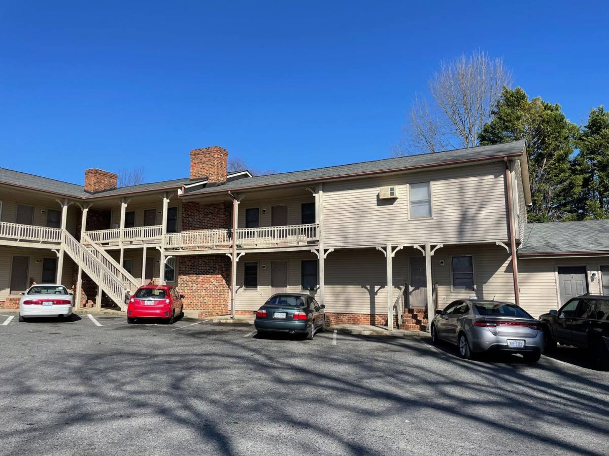 Apartment for rent at 332-342 W Ward St, Asheboro, NC 27203