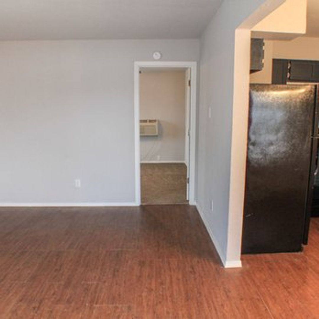 Apartment for rent at 616 SW 59th St, Oklahoma City, OK 73109