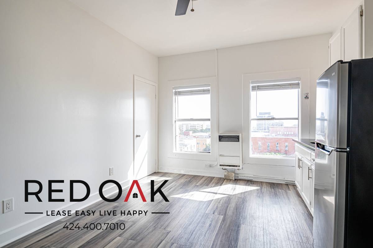 Condo for rent at 744 Beacon Ave #204, Los Angeles, CA 90017