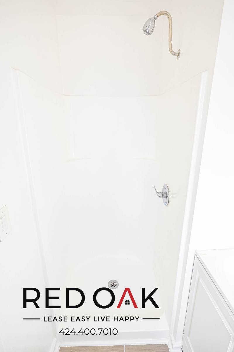 Condo for rent at 744 Beacon Ave #204, Los Angeles, CA 90017