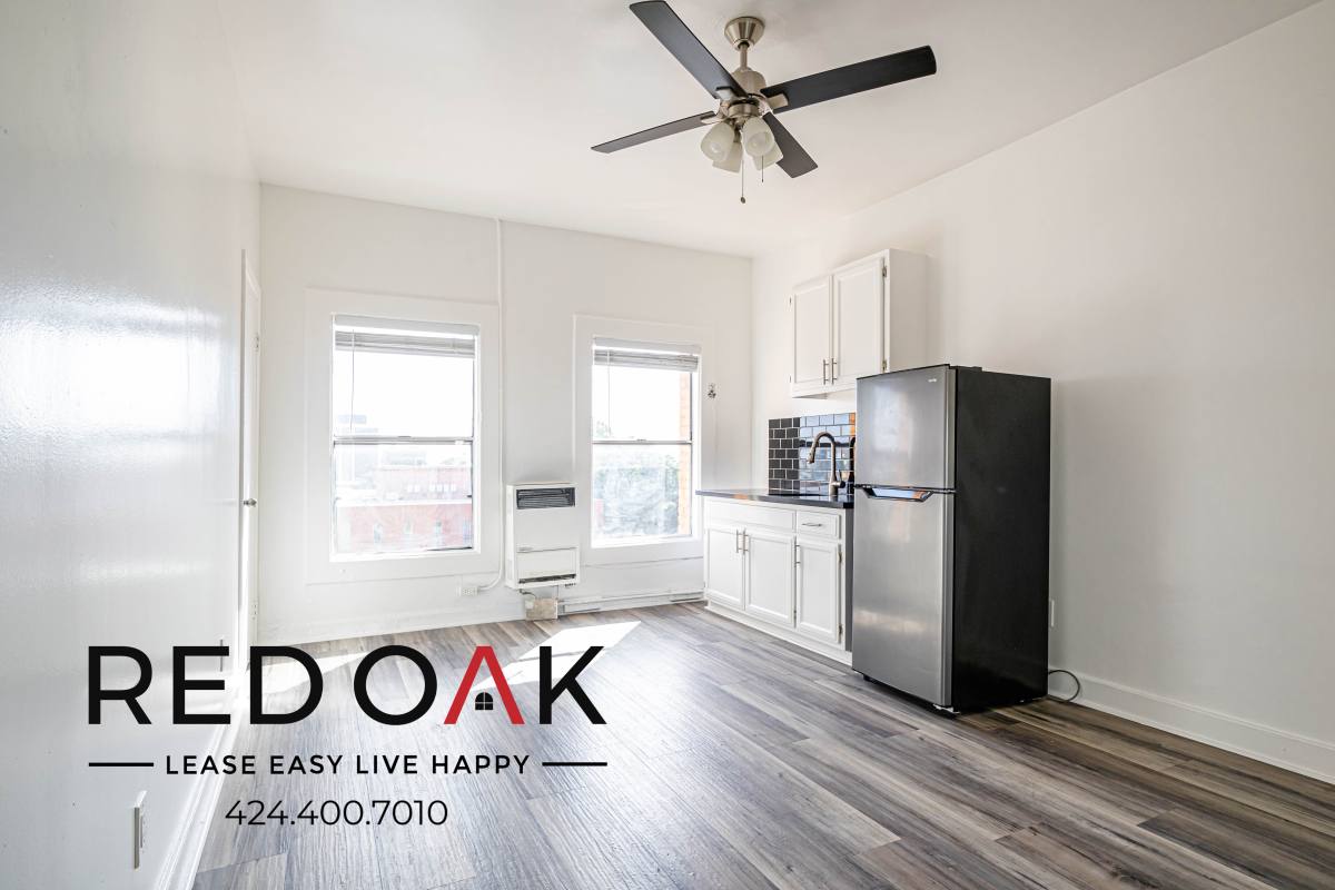 Condo for rent at 744 Beacon Ave #204, Los Angeles, CA 90017