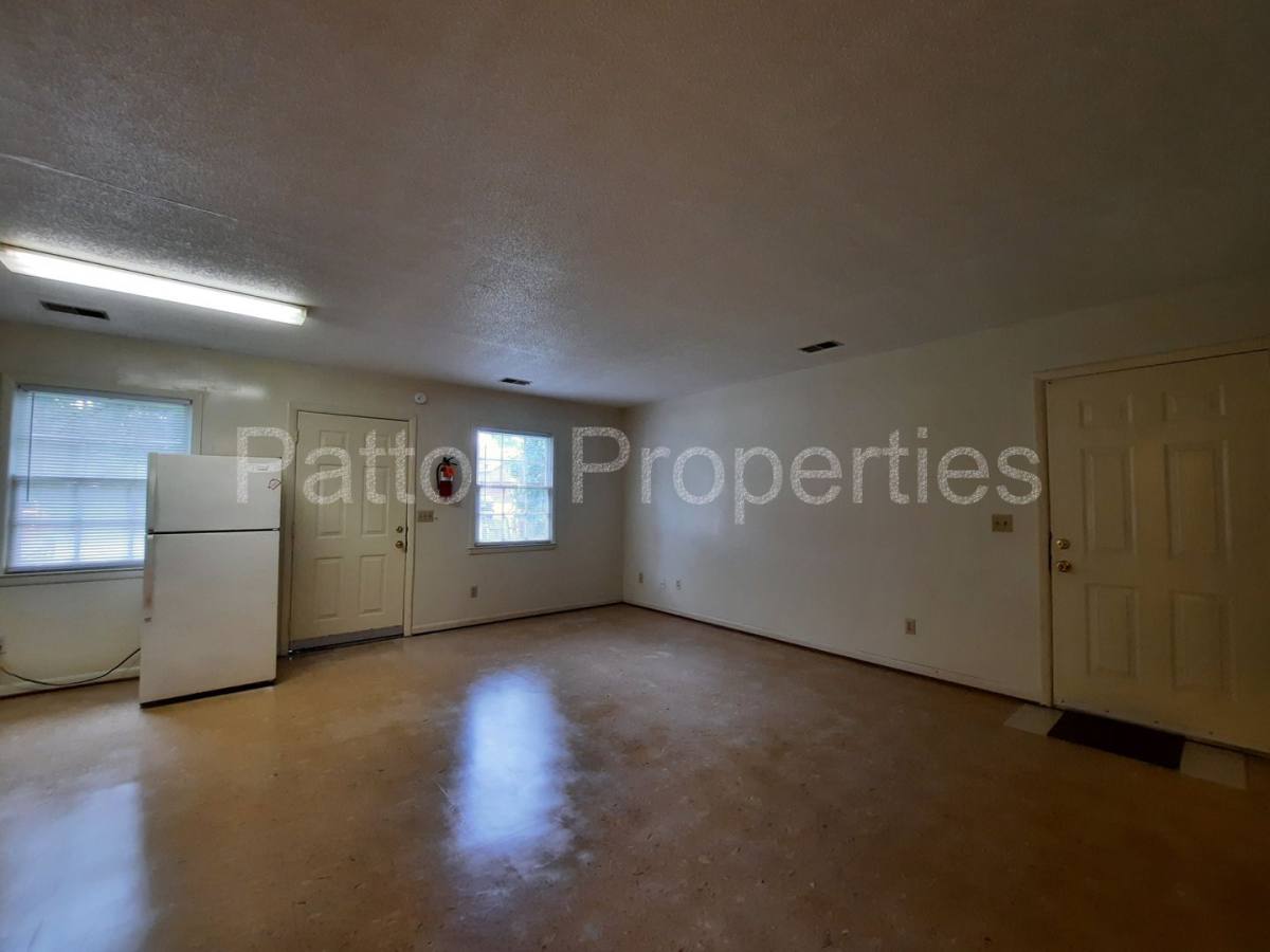 Apartment for rent at 307 309 Lyles St, Cayce, SC 29033