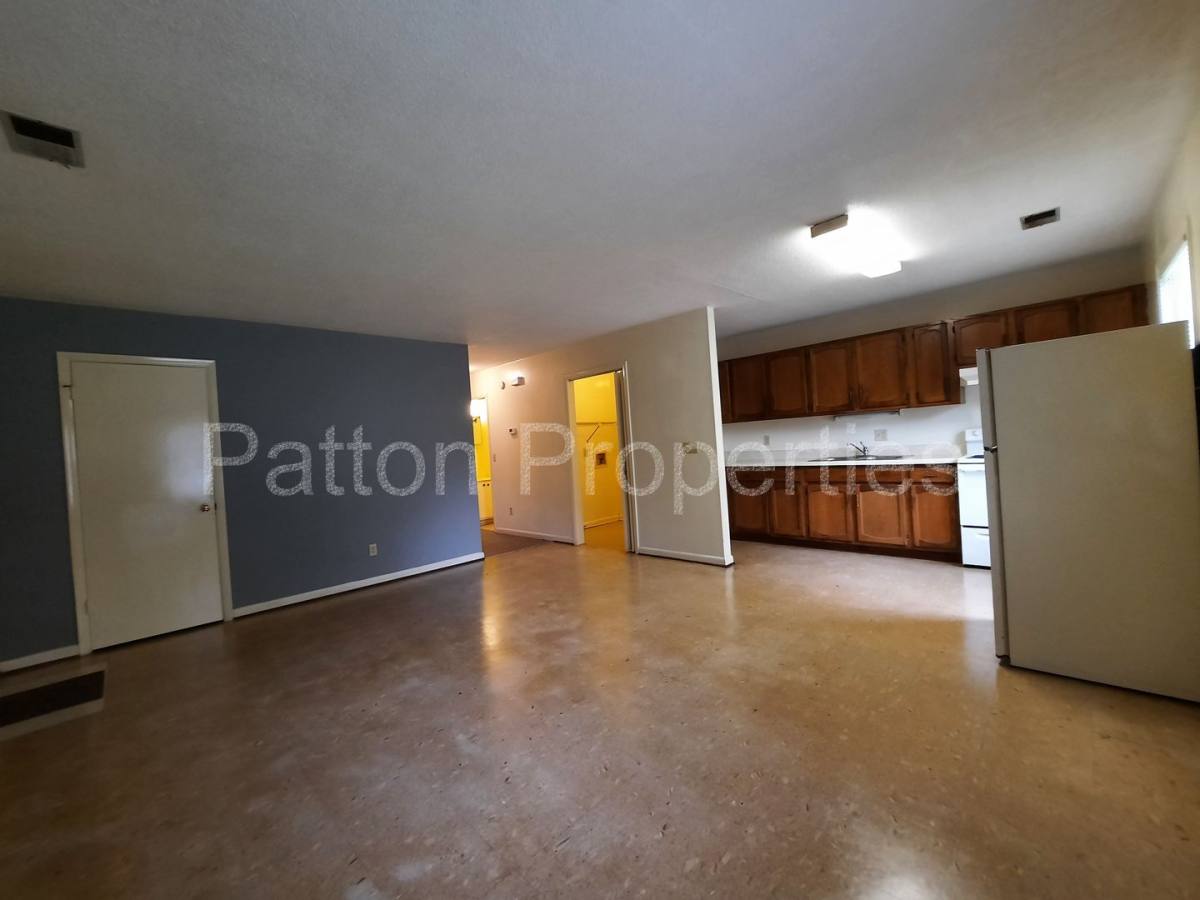Apartment for rent at 307 309 Lyles St, Cayce, SC 29033
