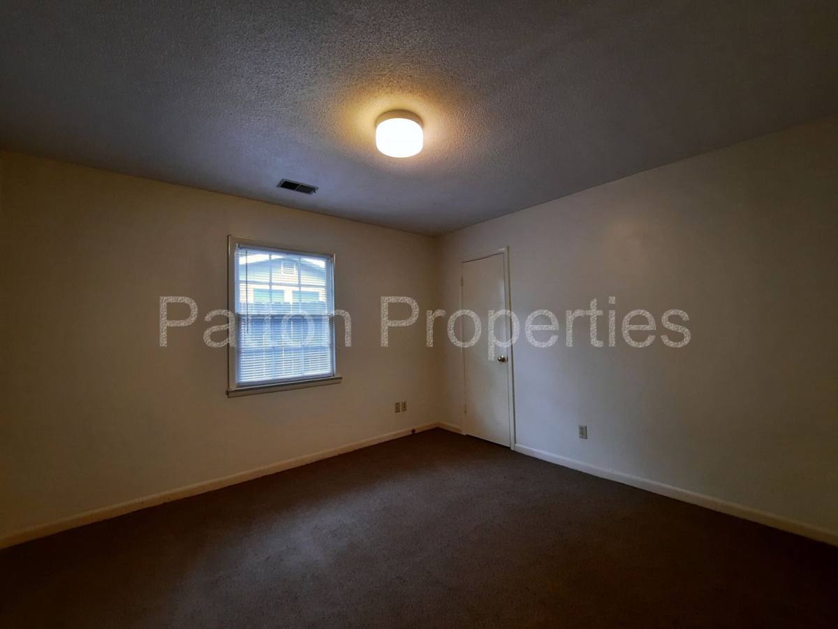 Apartment for rent at 307 309 Lyles St, Cayce, SC 29033