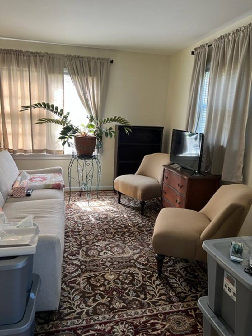 Apartment for rent at 203 Myers St, Lexington, VA 24450