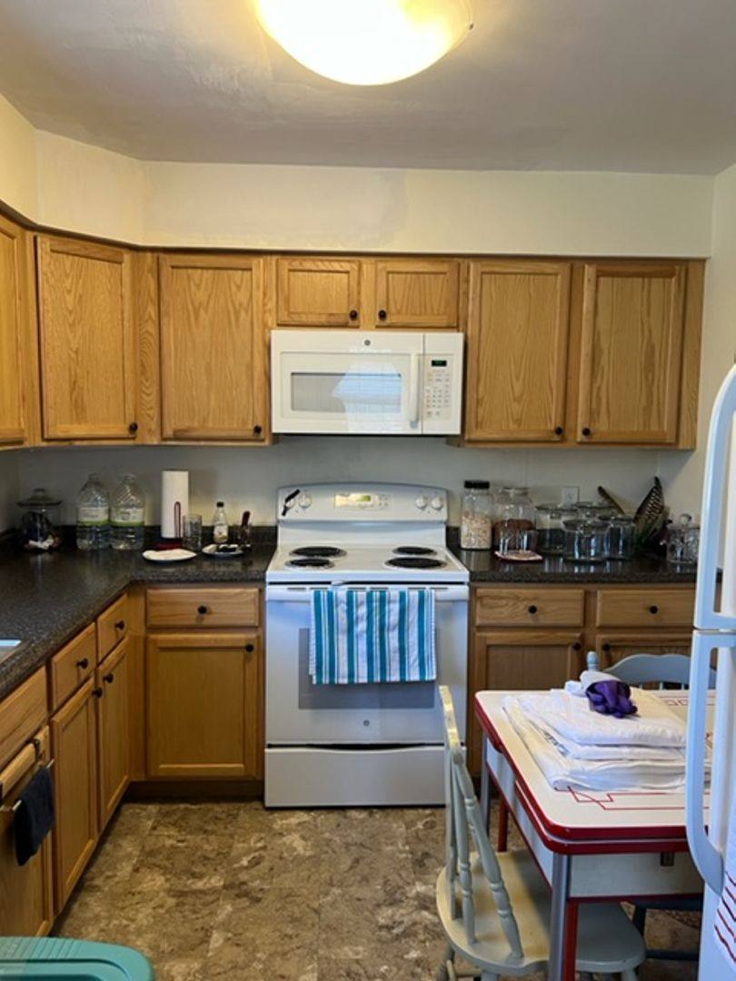 Apartment for rent at 203 Myers St, Lexington, VA 24450