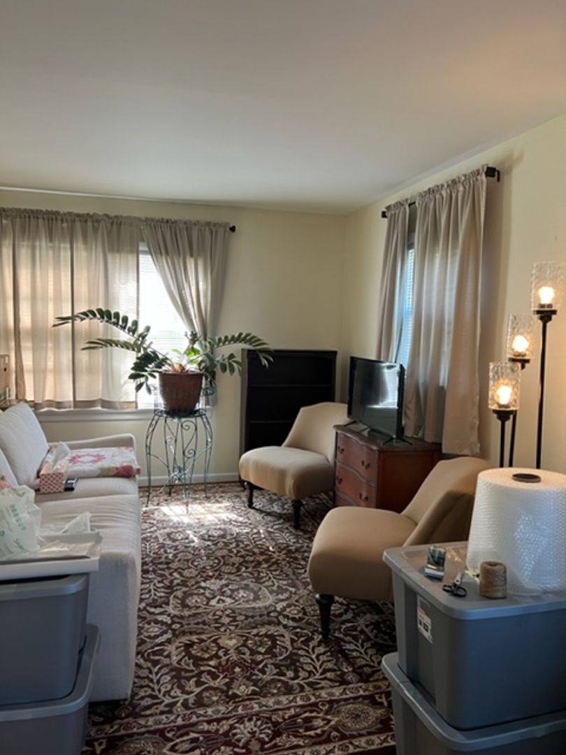Apartment for rent at 203 Myers St, Lexington, VA 24450