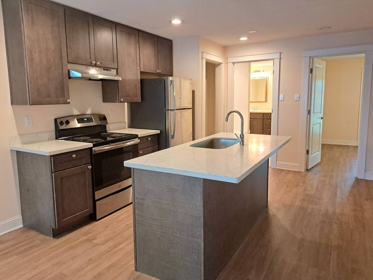 Apartment for rent at 9540-42 Stroelitz, New Orleans, LA 70118