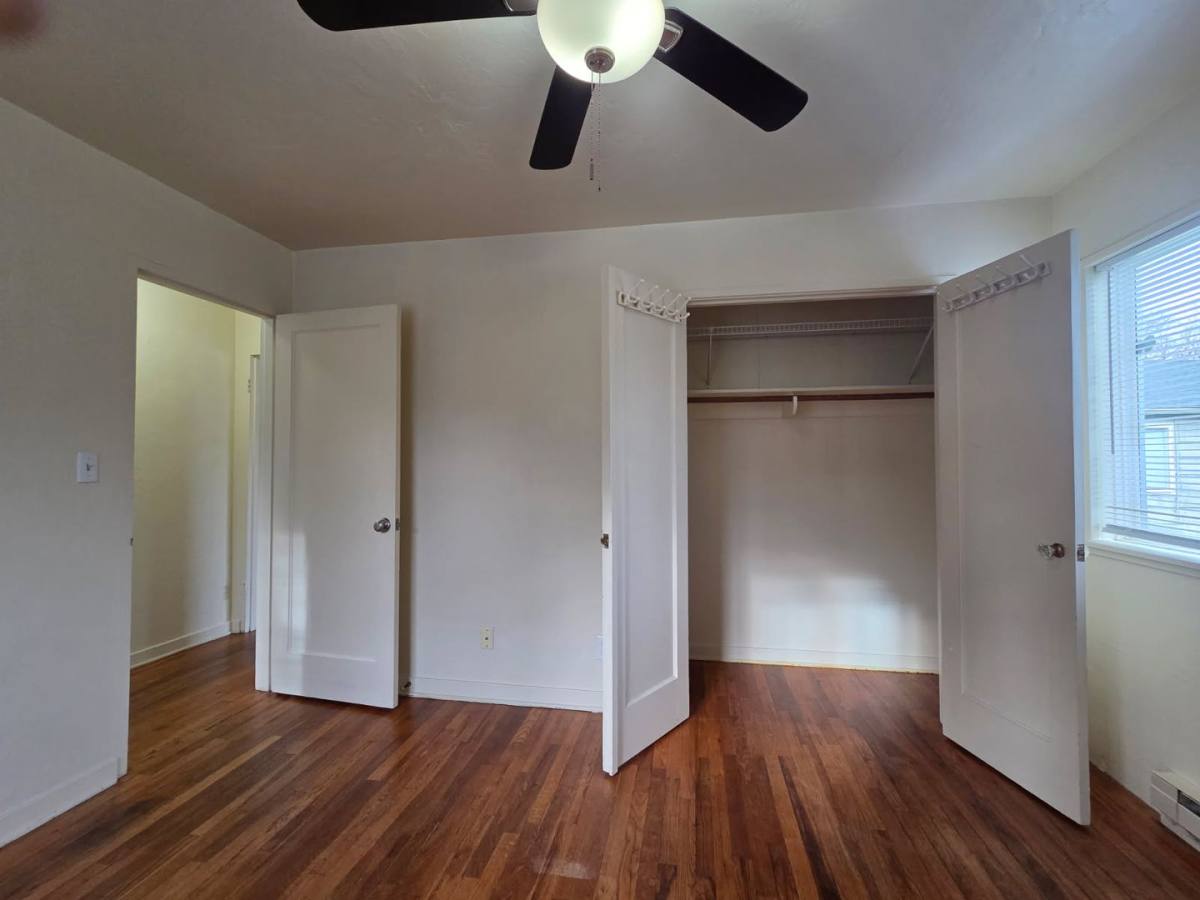 Townhouse for rent at 315 E 19th Ave, Eugene, OR 97401
