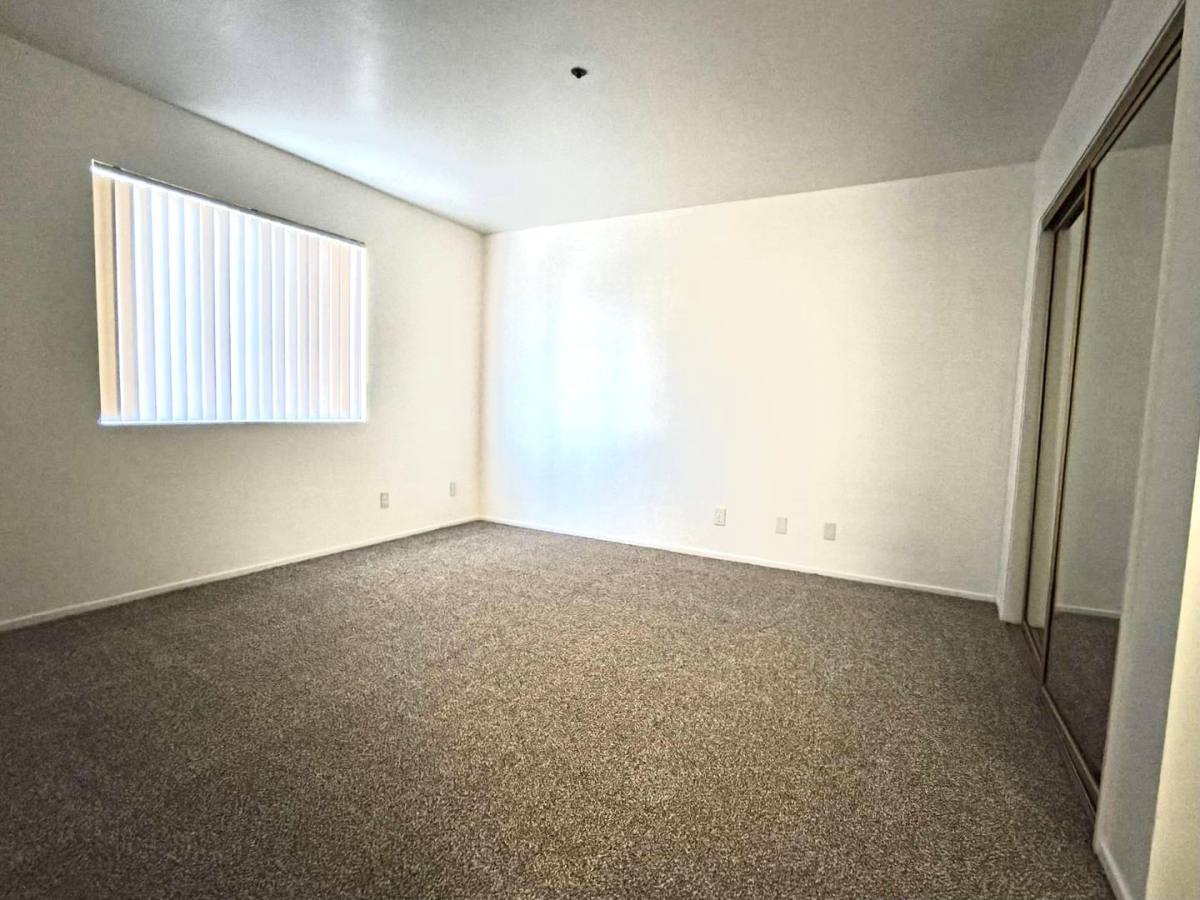 Apartment for rent at 12400 Eucalyptus Ave, Hawthorne, CA 90250