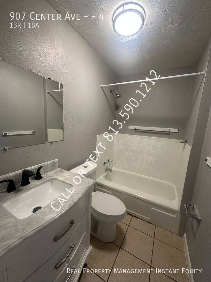 Apartment for rent at 907 Center Ave #4, Haines City, FL 33844
