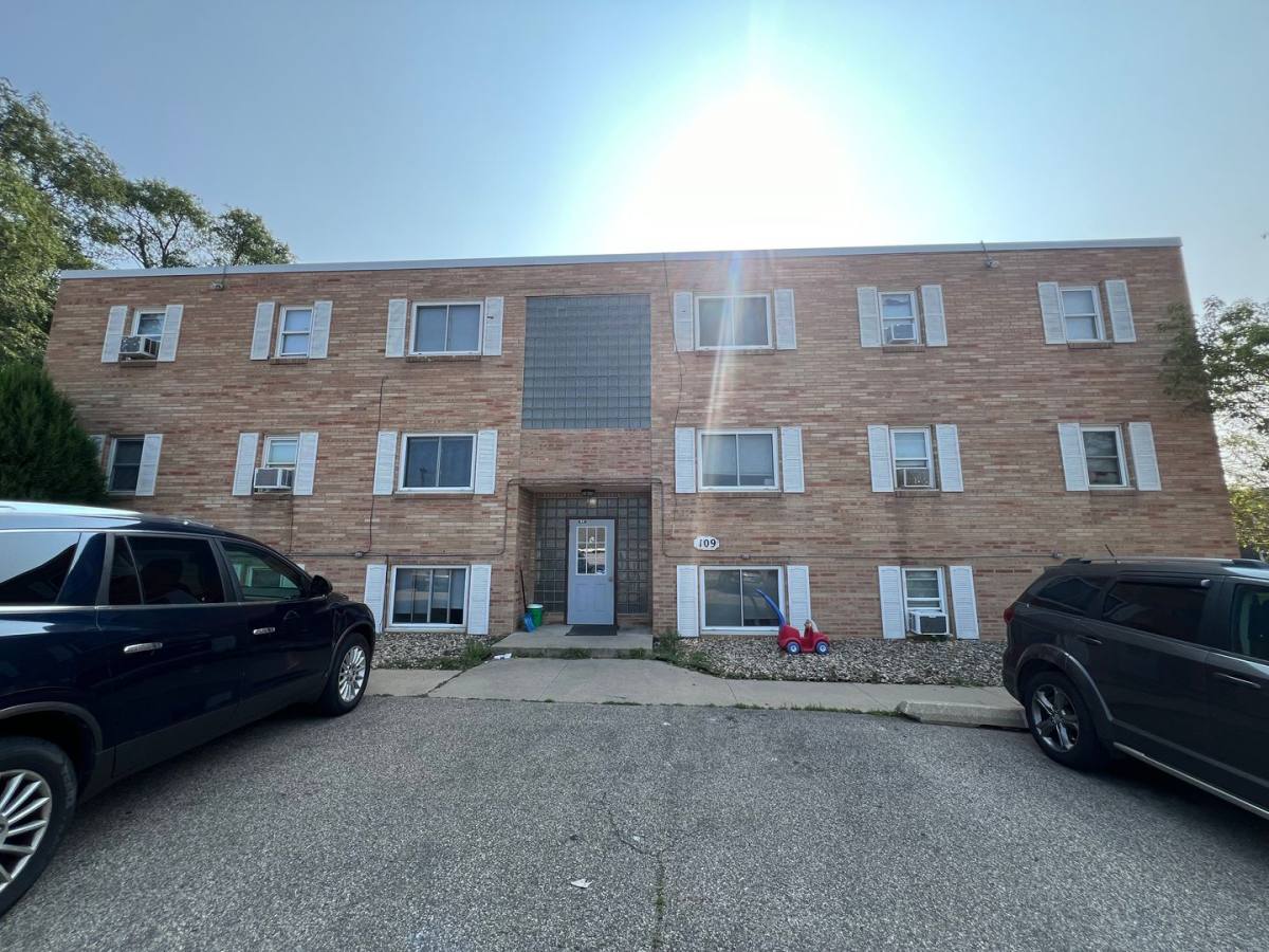 Apartment for rent at 109 16th St NE, Rochester, MN 55906