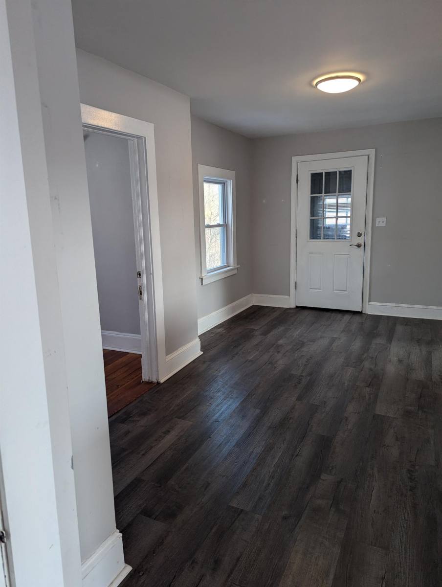 Apartment for rent at 419 New London Turnpike, Glastonbury, CT 06033