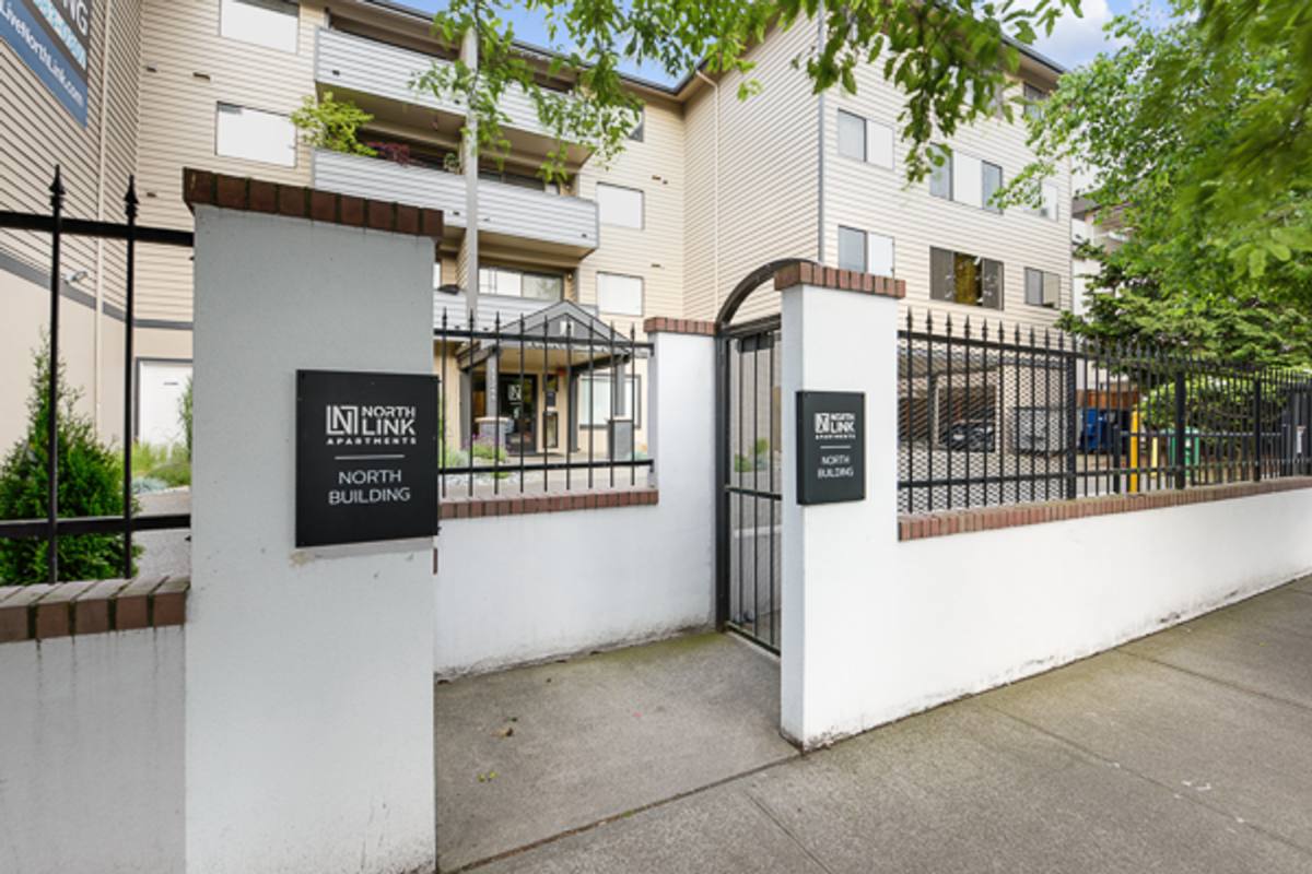 Apartment for rent at 11222 - 11244 Greenwood Ave N, Seattle, WA 98133
