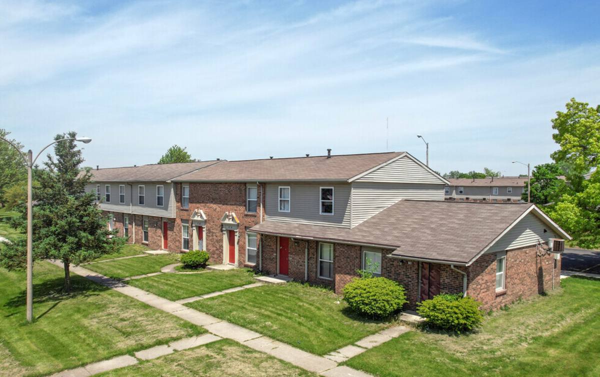 Townhouse for rent at 859 Buchanan St, Fort Wayne, IN 46803