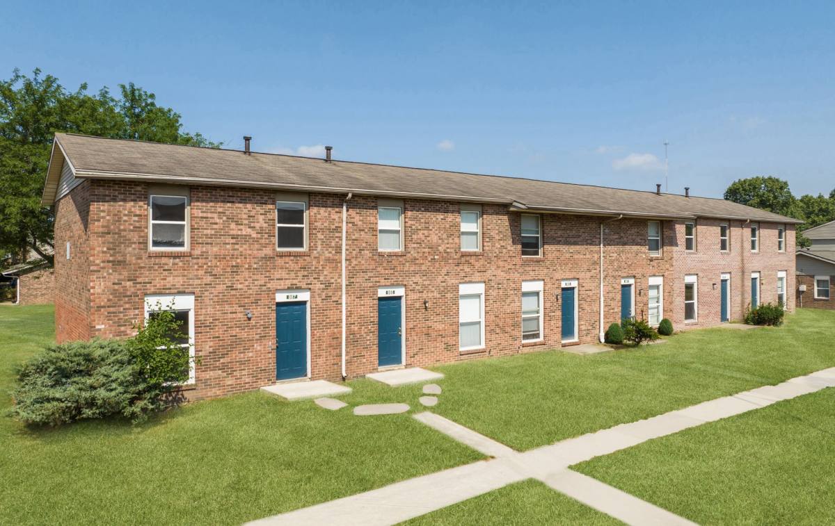 Townhouse for rent at 859 Buchanan St, Fort Wayne, IN 46803