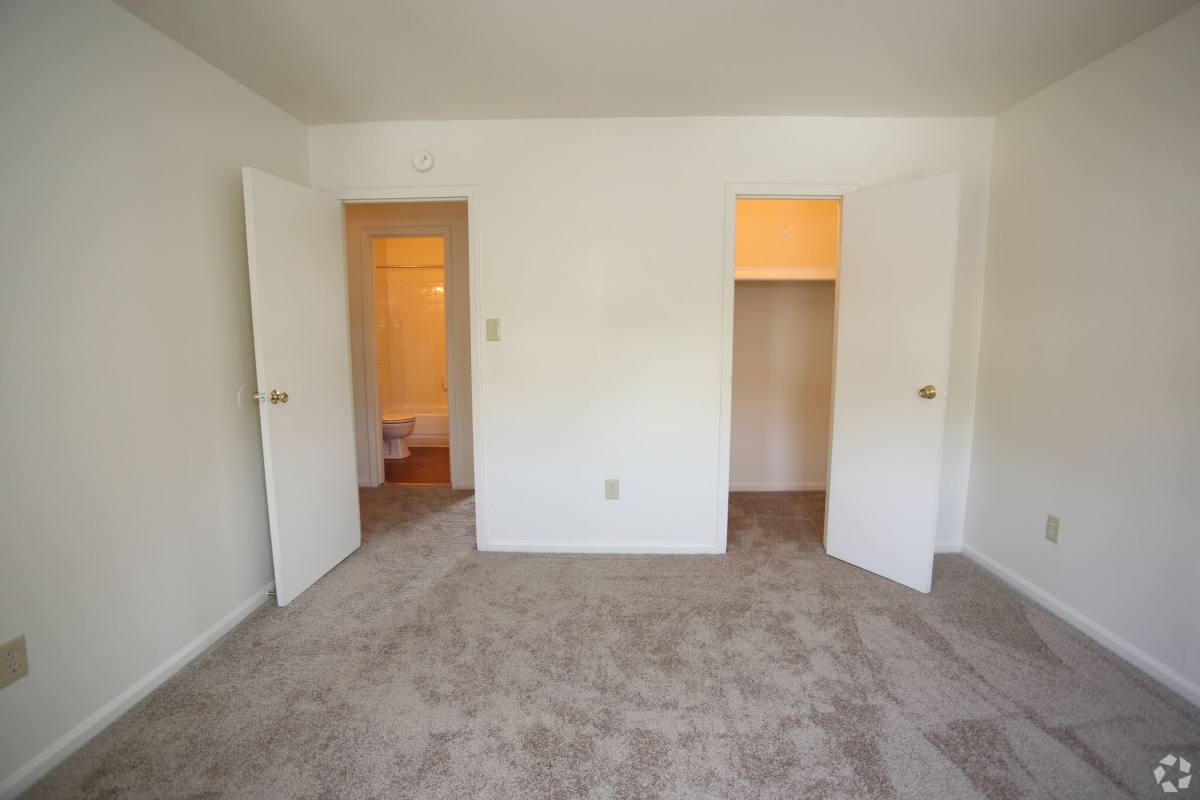 Townhouse for rent at Ashland Towne Square, 204 Kings Arms St, Ashland, VA 23005