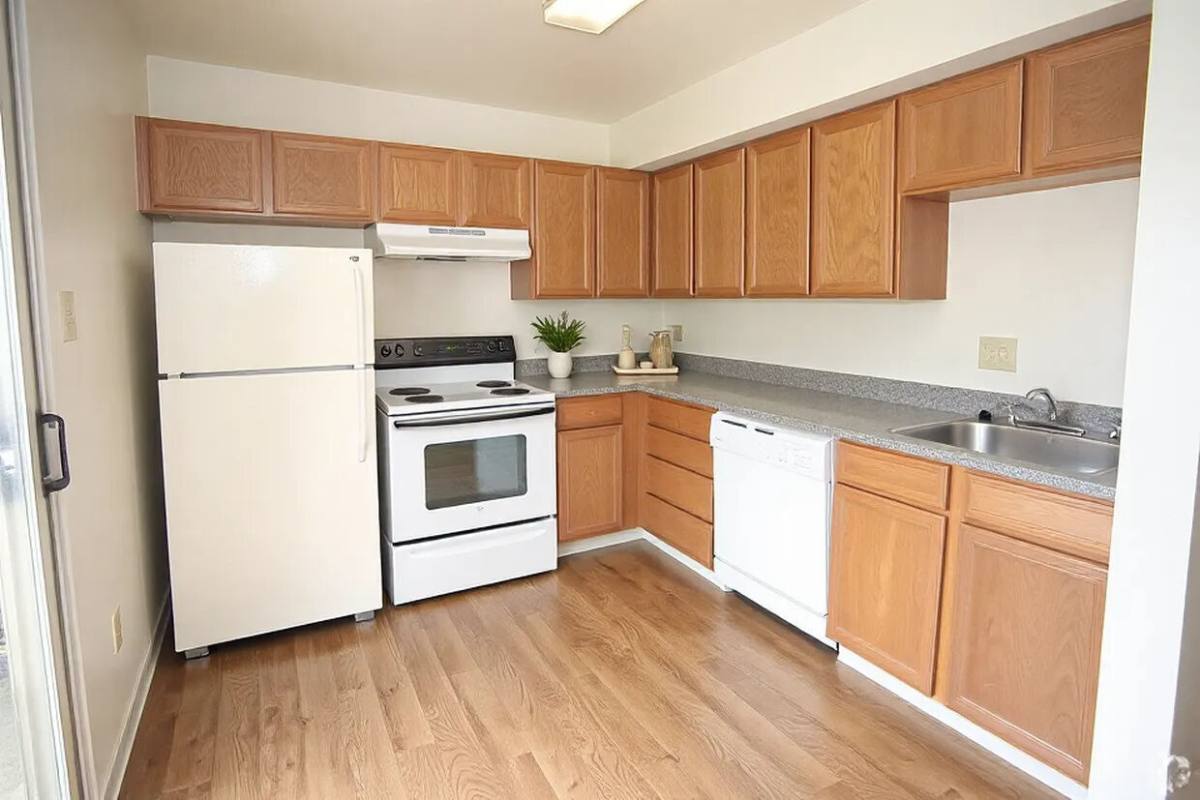 Townhouse for rent at Ashland Towne Square, 204 Kings Arms St, Ashland, VA 23005