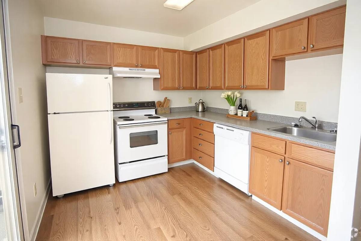 Townhouse for rent at Ashland Towne Square, 204 Kings Arms St, Ashland, VA 23005