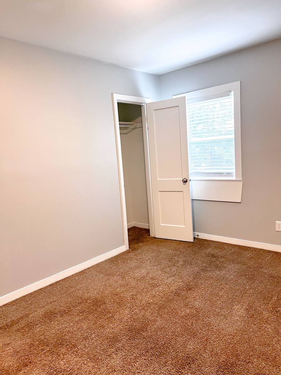 Apartment for rent at Ridgeside Flats, 3301 Pinewood Ave, Chattanooga, TN 37411