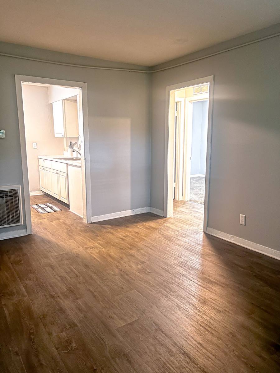Apartment for rent at Ridgeside Flats, 3301 Pinewood Ave, Chattanooga, TN 37411