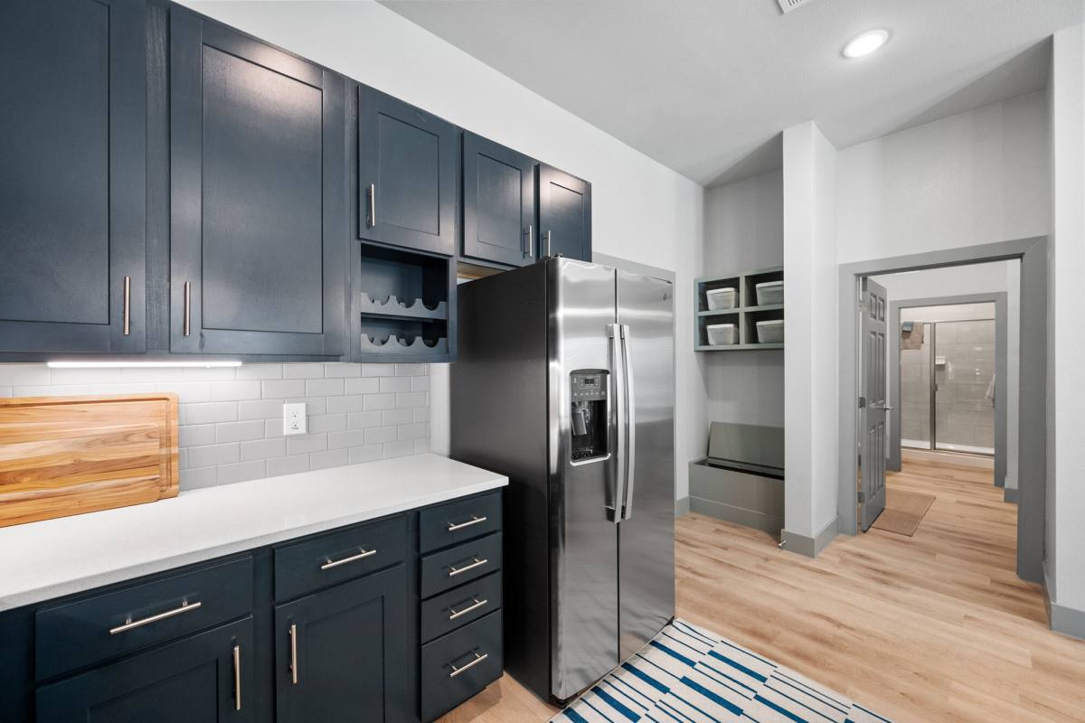 Apartment for rent at The Gibson, 2422 S Carrier Parkway, Grand Prairie, TX 75051