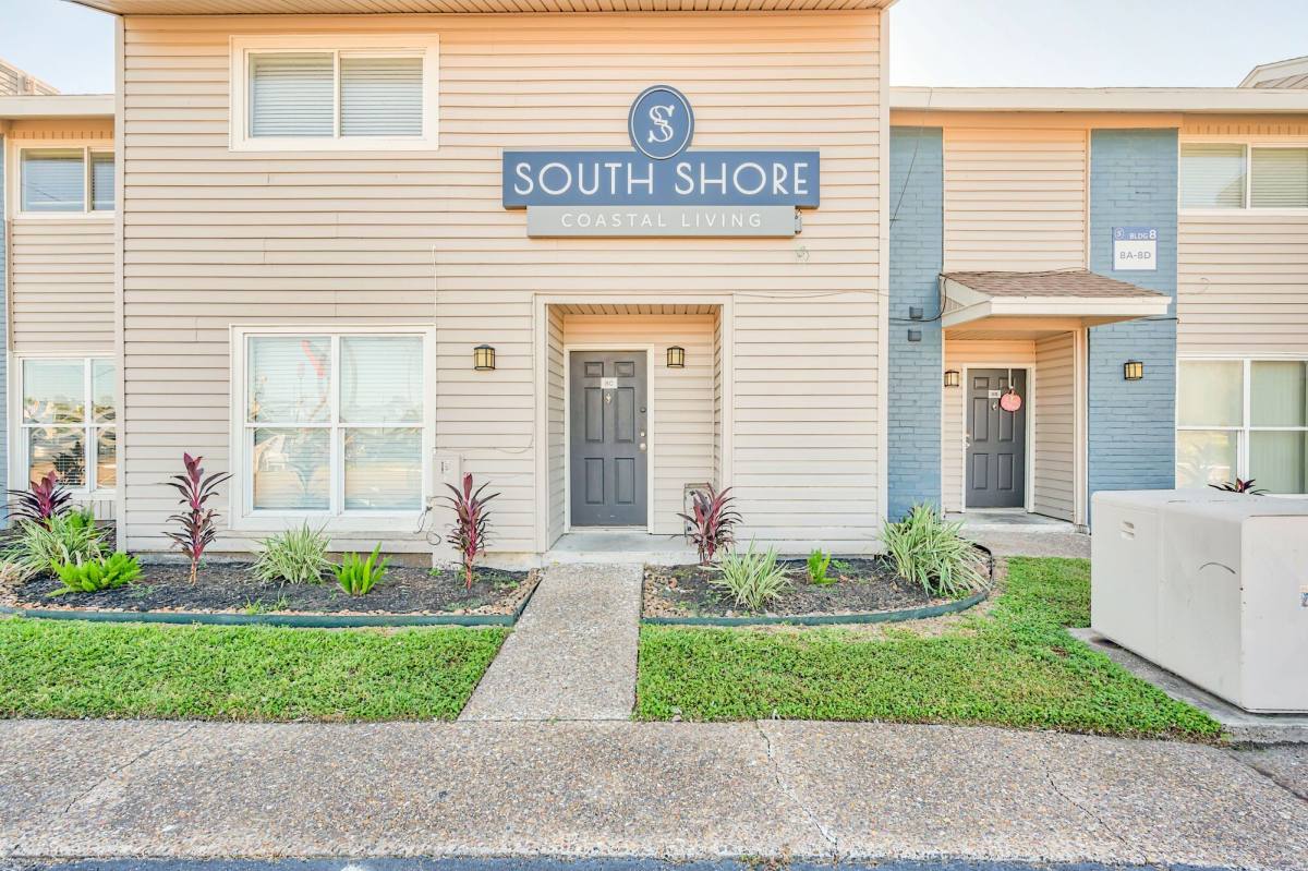 Apartment for rent at South Shore Coastal Living, 5802 Everhart Rd, Corpus Christi, TX 78413