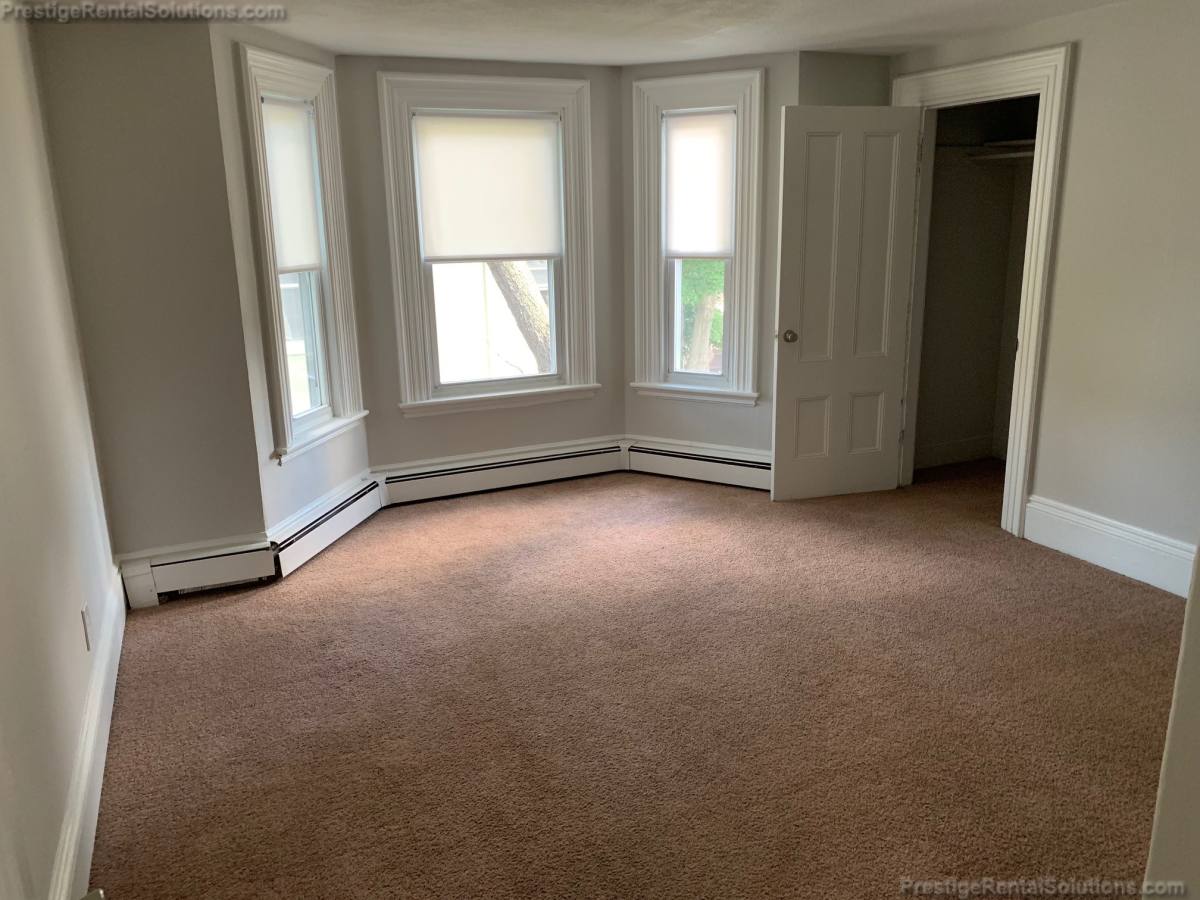 Apartment for rent at 21 Mansfield St #2, Allston, MA 02134