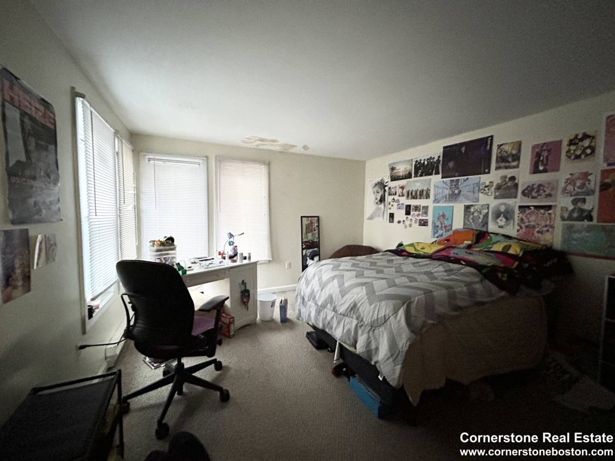 Apartment for rent at 33 Lawn St #2, Roxbury Crossing, MA 02120