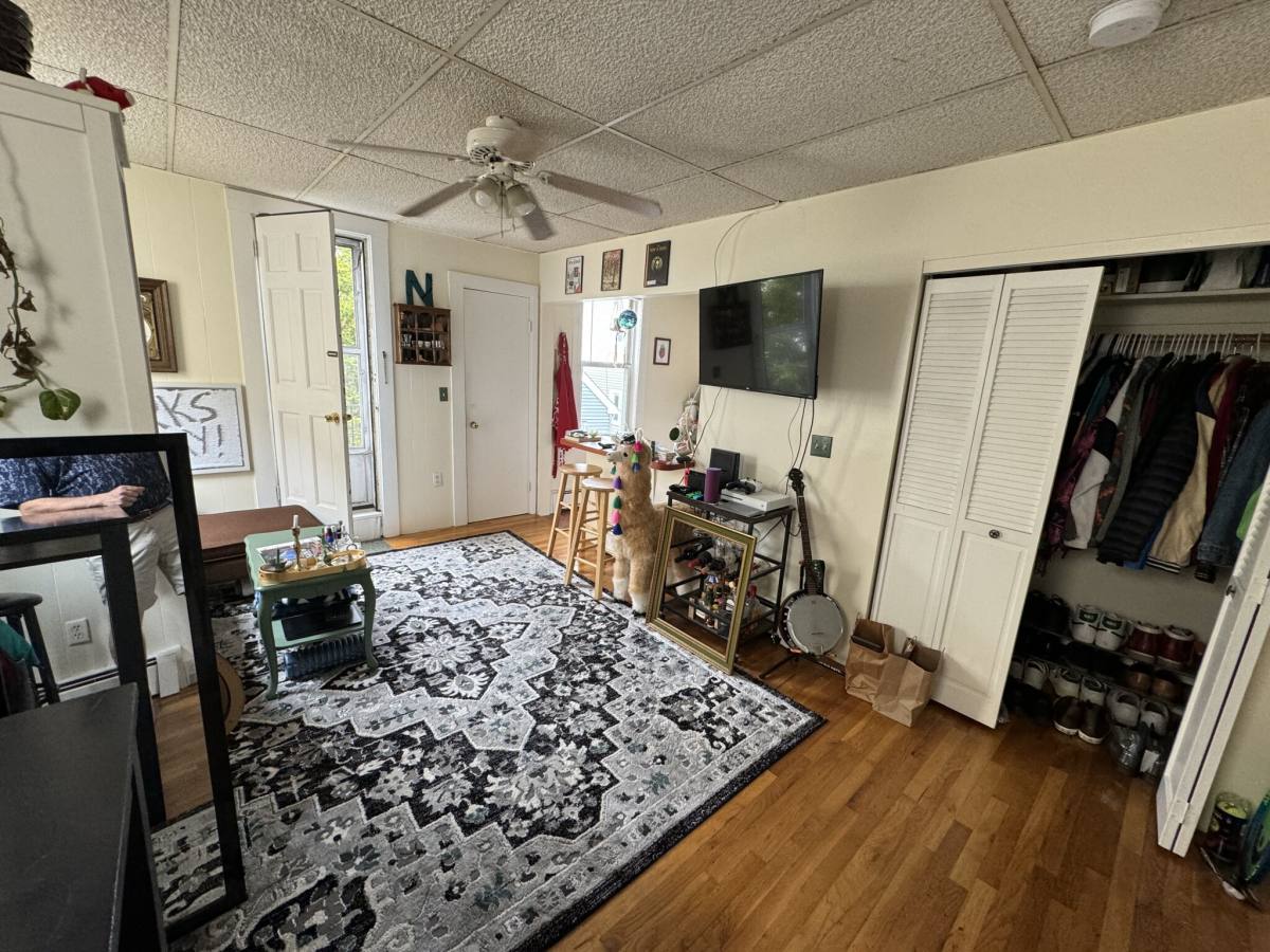 Apartment for rent at 280 Cypress St #3, Brookline, MA 02445