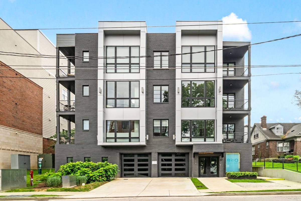 Condo for rent at 119 Acklen Park Dr, Nashville, TN 37203