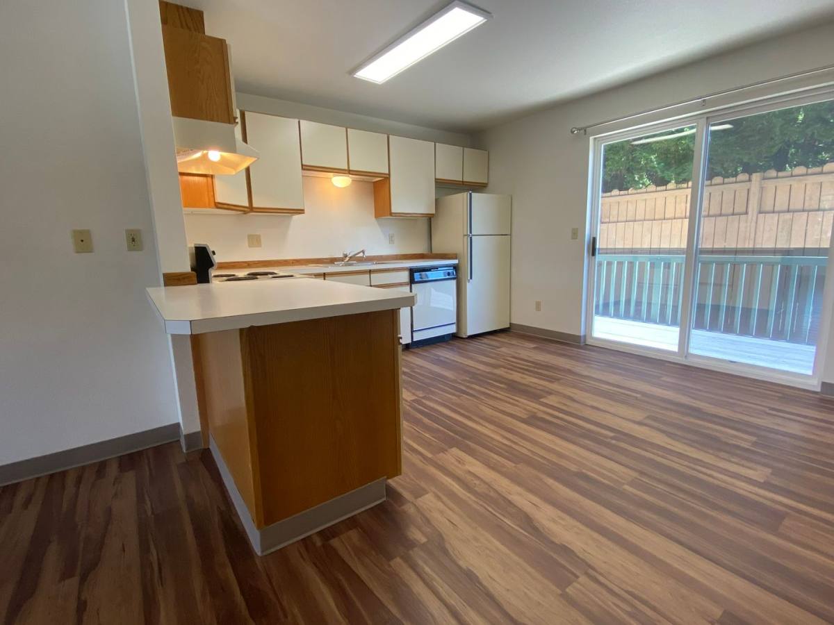 Apartment for rent at 1108 N Alder St, Ellensburg, WA 98926