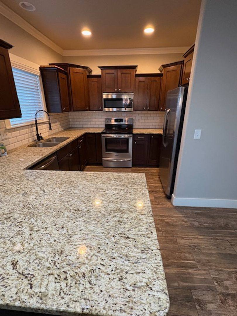 Townhouse for rent at 1801 & 1803 SW Stonegrove Rd, Bentonville, AR 72712