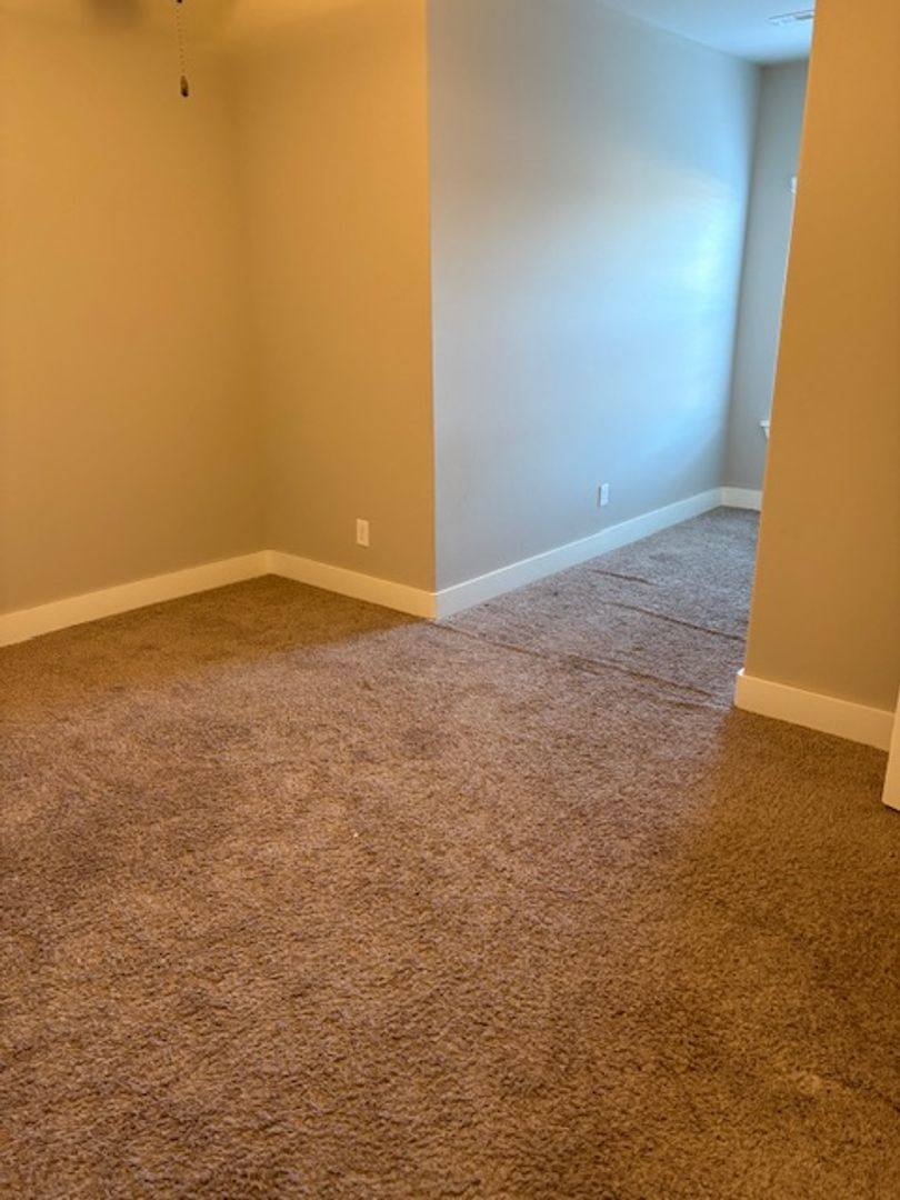 Townhouse for rent at 1801 & 1803 SW Stonegrove Rd, Bentonville, AR 72712