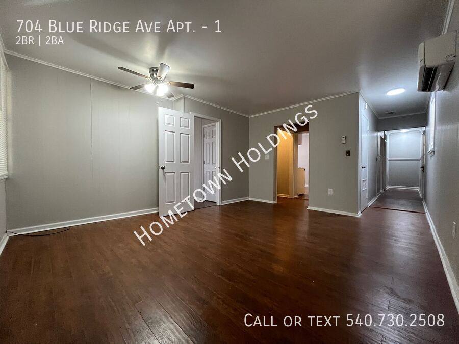 Apartment for rent at 704 Blue Ridge Ave #1, Bedford, VA 24523