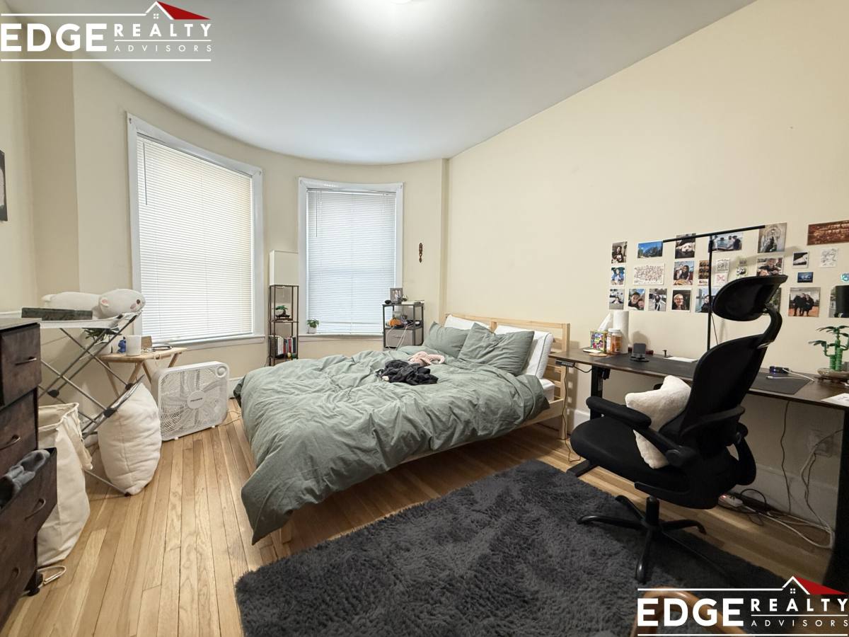Apartment for rent at 39 Saint Paul St #2, Brookline, MA 02446